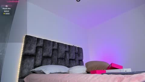 Snapshot of arianna_0 chatting on February 26, 2026, 12:48 pm arianna_0 online show from February 26, 2026, 12:48 pm