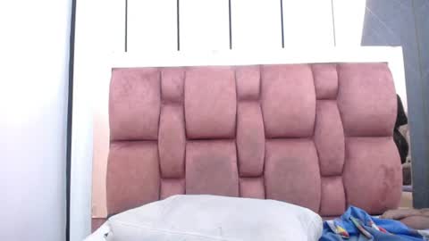 arianna pearl online show from June 20, 2026, 1:58 pm