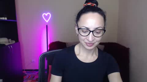 Arianna online show from February 1, 2025, 6:29 pm