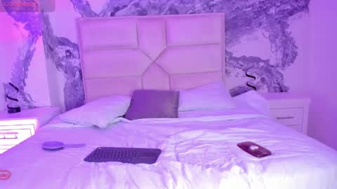 AriannaROux online show from February 3, 2025, 7:51 am