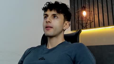 ariasaadeh online show from September 23, 2025, 12:08 pm