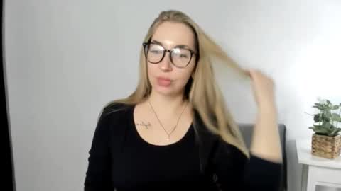 Aria online show from March 2, 2026, 12:23 pm