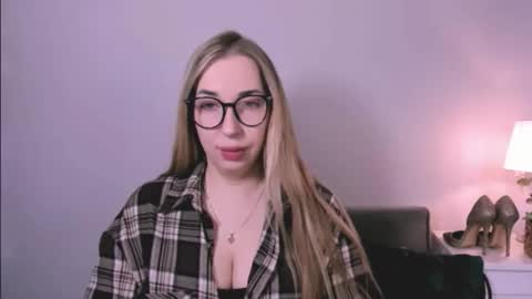 Aria online show from April 21, 2026, 6:52 am