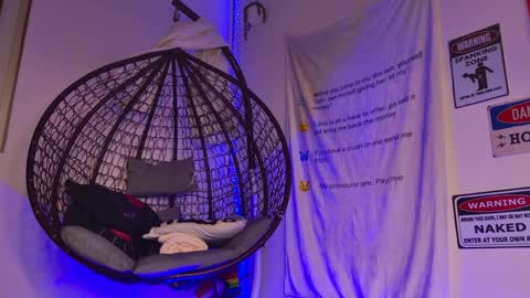 Aria online show from April 9, 2026, 9:31 pm