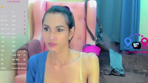 Snapshot of ariba_aribats chatting on April 5, 2026, 8:28 pm VAL online show from April 5, 2026, 8:28 pm