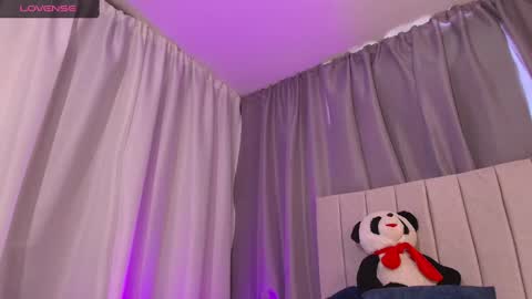  Ari Just Ari online show from February 6, 2025, 12:48 pm