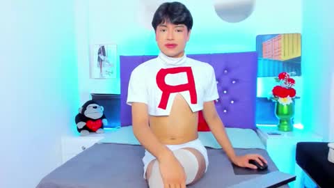 ariel evans69 online show from September 22, 2025, 12:40 pm