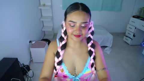 Snapshot of ariel_princess02 chatting on February 20, 2025, 2:18 am daniella online show from February 20, 2025, 2:18 am