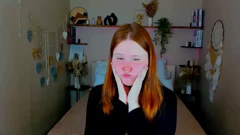 Snapshot of ariel_yumi chatting on October 8, 2025, 10:02 am Ariel online show from October 8, 2025, 10:02 am