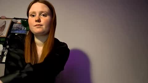 Snapshot of ariel_yumi chatting on October 13, 2025, 3:45 pm Ariel online show from October 13, 2025, 3:45 pm