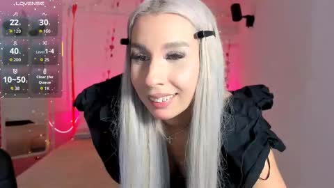 Evelin online show from September 11, 2025, 9:26 pm
