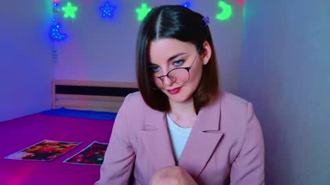 Snapshot of arielstonks_lovee chatting on December 6, 2024, 6:48 am arielstonks_lovee online show from December 6, 2024, 6:48 am