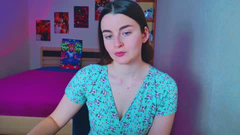 Snapshot of arielstonks_lovee chatting on January 15, 2025, 3:54 am arielstonks_lovee online show from January 15, 2025, 3:54 am