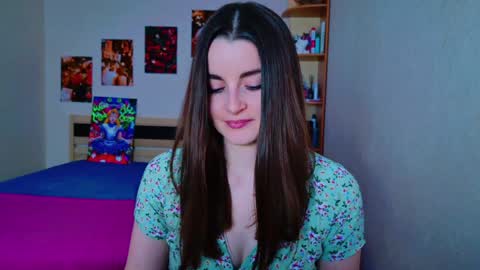Snapshot of arielstonks_lovee chatting on January 22, 2025, 6:42 am arielstonks_lovee online show from January 22, 2025, 6:42 am