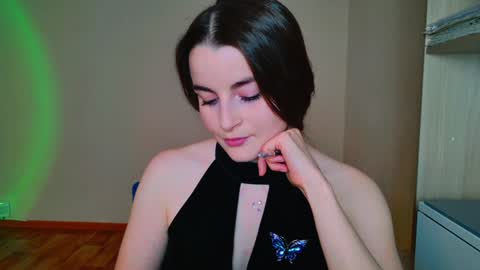 Snapshot of arielstonks_lovee chatting on January 29, 2025, 5:45 pm arielstonks_lovee online show from January 29, 2025, 5:45 pm