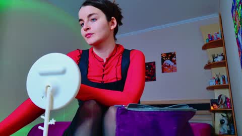 Snapshot of arielstonks_lovee chatting on February 7, 2025, 3:55 am arielstonks_lovee online show from February 7, 2025, 3:55 am
