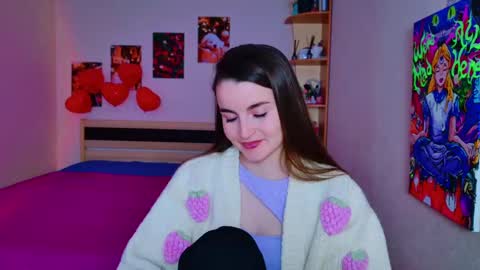 Snapshot of arielstonks_lovee chatting on February 18, 2025, 7:43 am arielstonks_lovee online show from February 18, 2025, 7:43 am
