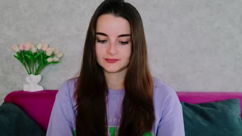 Snapshot of arielstonks_lovee chatting on September 9, 2025, 8:58 am arielstonks_lovee online show from September 9, 2025, 8:58 am