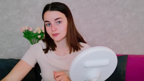 Snapshot of arielstonks_lovee chatting on September 17, 2025, 3:08 am arielstonks_lovee online show from September 17, 2025, 3:08 am