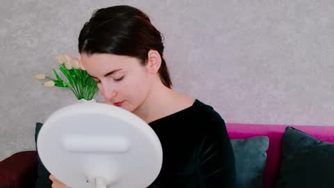 arielstonks_lovee online show from October 6, 2025, 3:48 am