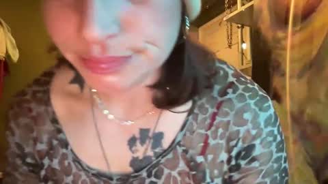 ariel  colin when hes here online show from March 6, 2026, 4:53 am