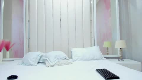 Snapshot of arietta_skinny chatting on February 28, 2026, 2:29 pm Arietta online show from February 28, 2026, 2:29 pm