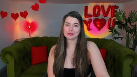 Snapshot of arigraynor chatting on February 20, 2025, 6:35 pm Ari online show from February 20, 2025, 6:35 pm