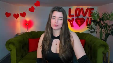 Snapshot of arigraynor chatting on February 21, 2025, 12:17 pm Ari online show from February 21, 2025, 12:17 pm
