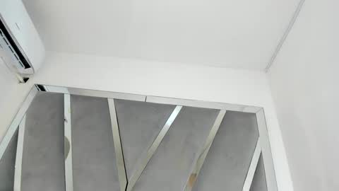 Snapshot of ariht chatting on December 20, 2024, 2:41 am ariht online show from December 20, 2024, 2:41 am