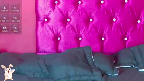 Ari online show from September 24, 2025, 4:21 pm