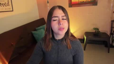  Arianna  online show from November 13, 2025, 12:48 pm