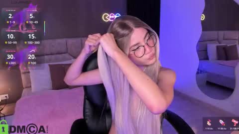 Ari  online show from November 3, 2025, 12:24 am