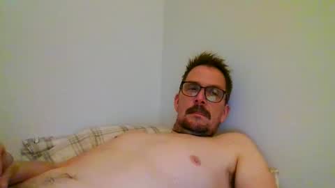 ariparikrigsmann online show from December 25, 2024, 2:03 am