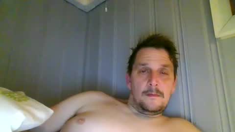 Snapshot of ariparikrigsmann chatting on February 1, 2026, 8:29 pm ariparikrigsmann online show from February 1, 2026, 8:29 pm
