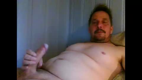Snapshot of ariparikrigsmann chatting on June 6, 2026, 7:29 pm ariparikrigsmann online show from June 6, 2026, 7:29 pm