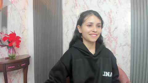 arisha_lee2 online show from January 7, 2025, 8:45 am