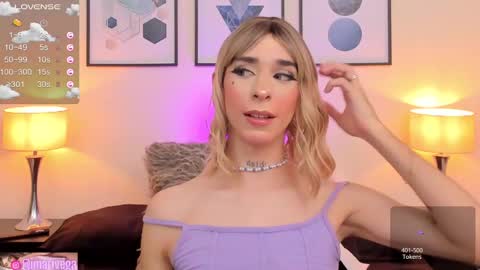   Nice to meet you  thumb up me please its important I  LOOK MY BIO DOWN online show from February 11, 2025, 5:58 am