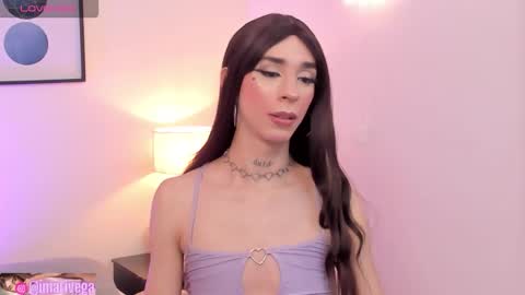   Nice to meet you  thumb up me please its important I  LOOK MY BIO DOWN online show from September 26, 2025, 7:34 am