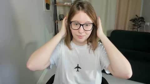 Snapshot of arizzzona_baby chatting on October 10, 2025, 5:39 am Arizona online show from October 10, 2025, 5:39 am