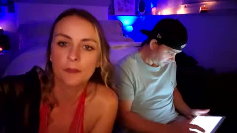 Nutter Butter online show from November 4, 2025, 6:23 am