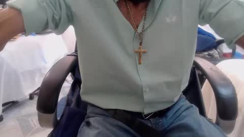 armaduradeacero online show from February 8, 2025, 5:39 pm