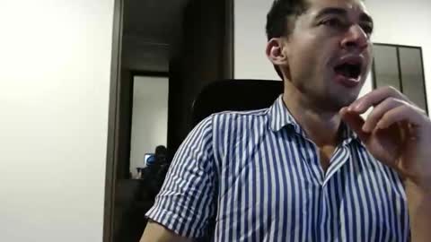 Armand online show from October 3, 2025, 4:31 am