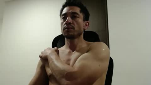 Armand online show from October 7, 2025, 2:53 am