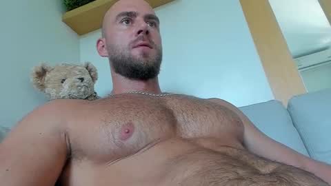 Snapshot of arni_strong chatting on December 2, 2024, 4:42 am ARNI STRONG online show from December 2, 2024, 4:42 am