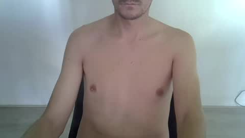 Snapshot of arnoanro chatting on July 20, 2026, 1:24 pm arnoanro online show from July 20, 2026, 1:24 pm