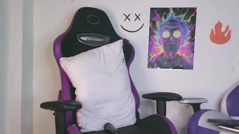 Aron online show from March 9, 2025, 1:37 pm