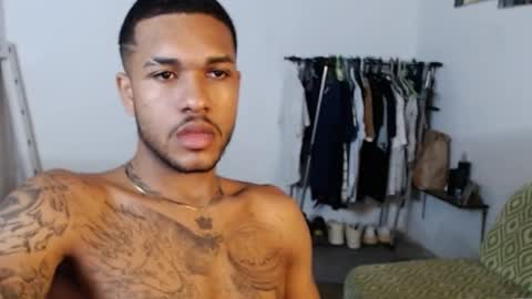 Snapshot of aron_7 chatting on January 24, 2025, 2:39 am aron_7 online show from January 24, 2025, 2:39 am