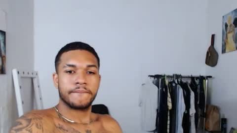 Snapshot of aron_7 chatting on January 28, 2025, 10:12 pm aron_7 online show from January 28, 2025, 10:12 pm