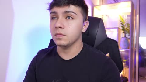 aron__cooper online show from January 18, 2026, 2:48 am