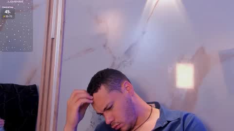 Snapshot of aron_and_molly chatting on February 27, 2026, 12:05 pm aron and molly online show from February 27, 2026, 12:05 pm